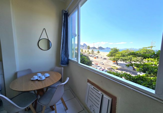 Apartamento em Rio de Janeiro - Frente Mar com Vista Espetacular 403 Apartamento em Rio de Janeiro - Frente Mar com Vista Espetacular 403