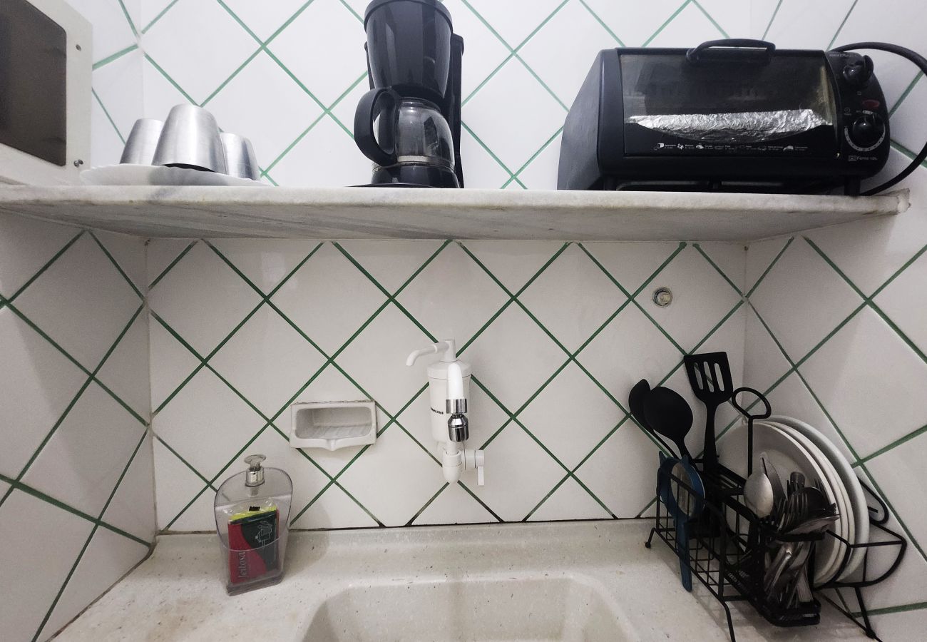 Apartamento em Rio de Janeiro - Adorável Apê na Areia de Copacabana 801 Apartamento em Rio de Janeiro - Adorável Apê na Areia de Copacabana 801