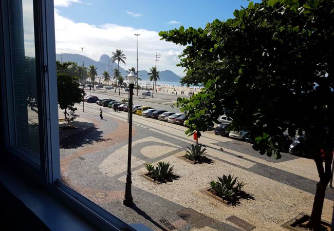 Apartamento em Rio de Janeiro - Paraíso na Praia de Copacabana TC202 Apartamento em Rio de Janeiro - Paraíso na Praia de Copacabana TC202