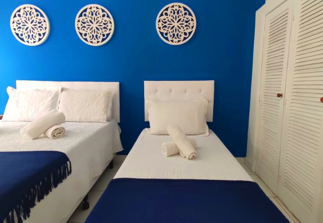 Apartamento em Rio de Janeiro - Paraíso na Praia de Copacabana TC202 Apartamento em Rio de Janeiro - Paraíso na Praia de Copacabana TC202