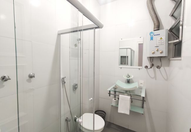 Apartamento em Rio de Janeiro - Paraíso na Praia de Copacabana TC202 Apartamento em Rio de Janeiro - Paraíso na Praia de Copacabana TC202