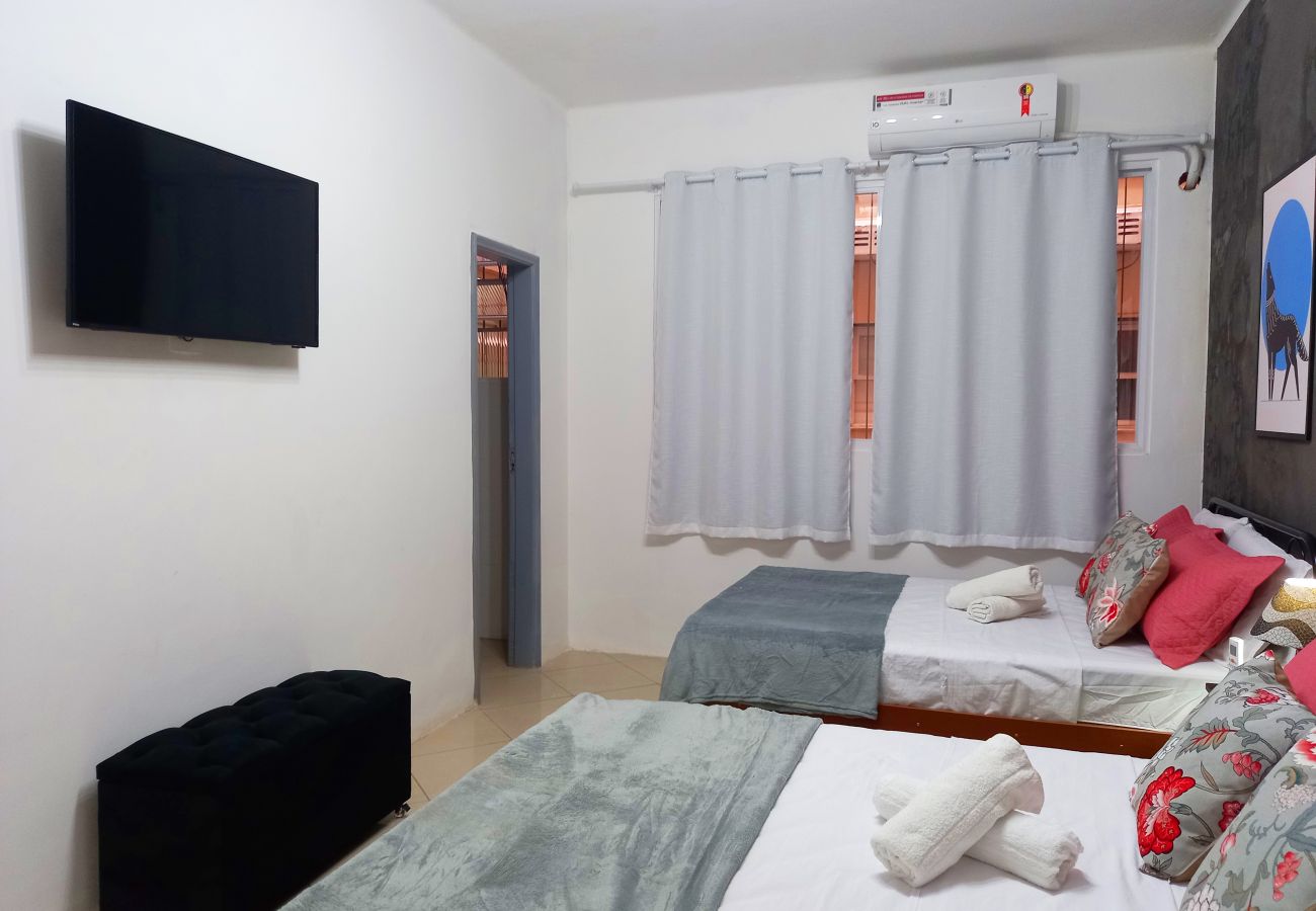 Apartamento em Rio de Janeiro - Apto térreo na Praia de Copa, com lavadora Apartamento em Rio de Janeiro - Apto térreo na Praia de Copa, com lavadora