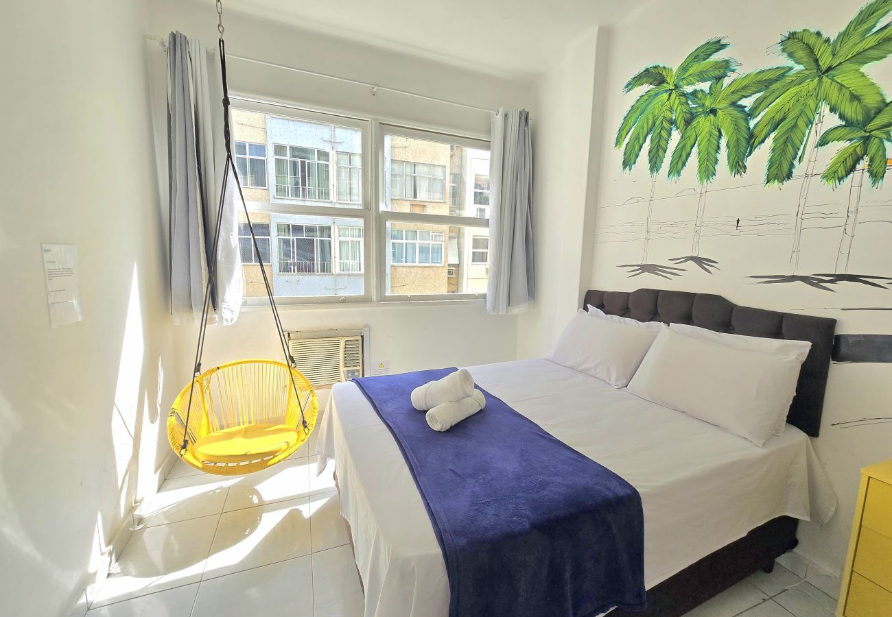 Apartamento em Rio de Janeiro - Seu Cantinho em Copa | WiFi + Praia + Conforto 810