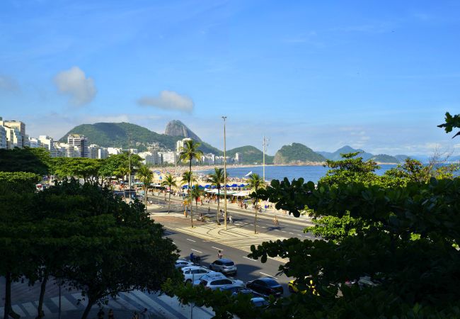 Apartamento em Rio de Janeiro - Luxo com vista total para o Mar de Copacabana 401 Apartamento em Rio de Janeiro - Luxo com vista total para o Mar de Copacabana 401
