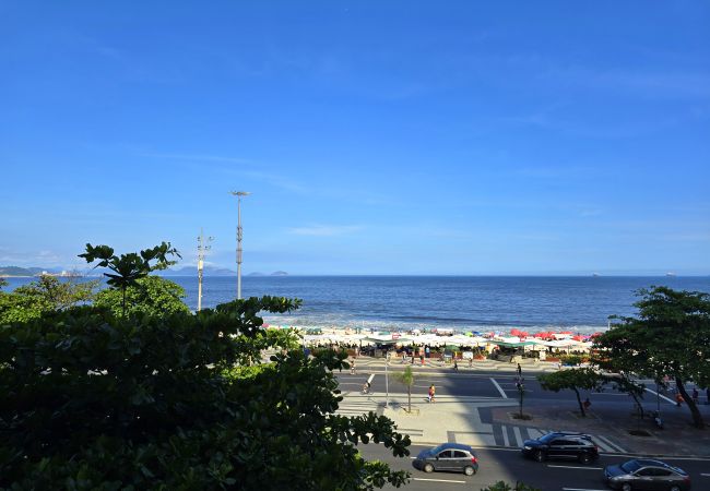 Apartamento em Rio de Janeiro - Luxo com vista total para o Mar de Copacabana 401 Apartamento em Rio de Janeiro - Luxo com vista total para o Mar de Copacabana 401