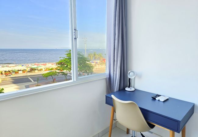Apartamento em Rio de Janeiro - Luxo com vista total para o Mar de Copacabana 401 Apartamento em Rio de Janeiro - Luxo com vista total para o Mar de Copacabana 401