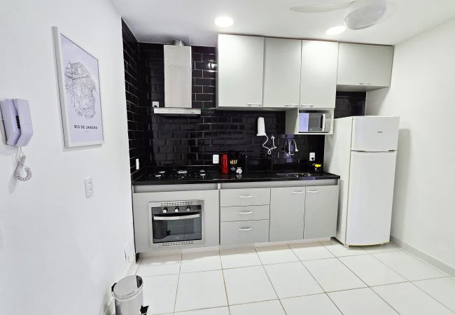 Apartamento em Rio de Janeiro - Luxo com vista total para o Mar de Copacabana 401 Apartamento em Rio de Janeiro - Luxo com vista total para o Mar de Copacabana 401