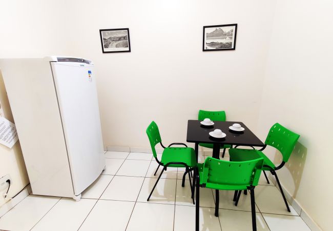 Apartment in Rio de Janeiro - Home Office na Praia de Copacabana TC1204 Apartment in Rio de Janeiro - Home Office na Praia de Copacabana TC1204