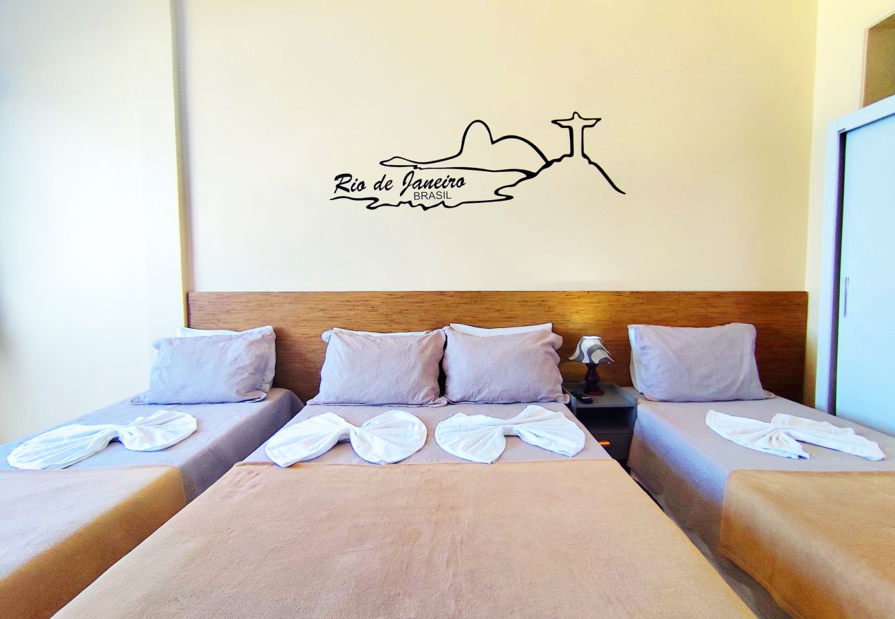 Apartment in Rio de Janeiro - TC1002 Vista Panorâmica de Copacabana Apartment in Rio de Janeiro - TC1002 Vista Panorâmica de Copacabana