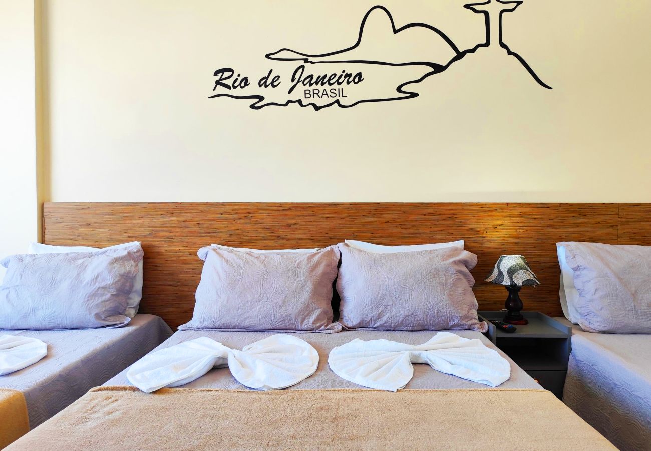 Apartment in Rio de Janeiro - TC1002 Vista Panorâmica de Copacabana Apartment in Rio de Janeiro - TC1002 Vista Panorâmica de Copacabana