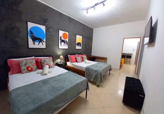 Apartment in Rio de Janeiro - Apto térreo na Praia de Copa, com lavadora Apartment in Rio de Janeiro - Apto térreo na Praia de Copa, com lavadora