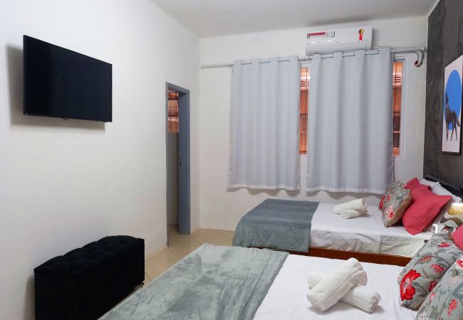 Apartment in Rio de Janeiro - Apto térreo na Praia de Copa, com lavadora Apartment in Rio de Janeiro - Apto térreo na Praia de Copa, com lavadora