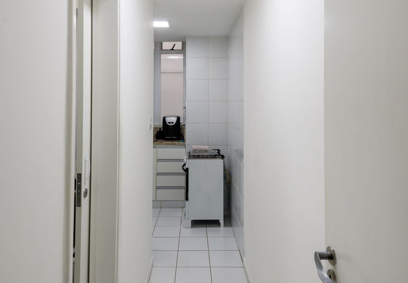 Apartment in Rio de Janeiro - Studio com Vista Parcial para o Mar de Copacabana Apartment in Rio de Janeiro - Studio com Vista Parcial para o Mar de Copacabana