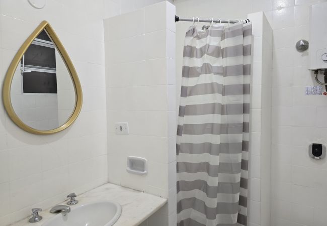 Apartamento en Rio de Janeiro - Seu Cantinho em Copa | WiFi + Praia + Conforto 810 Apartamento en Rio de Janeiro - Seu Cantinho em Copa | WiFi + Praia + Conforto 810