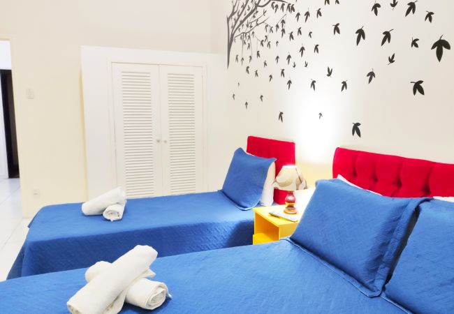 Apartamento en Rio de Janeiro - Beira-Mar reformado na Av Atlântica 207 Apartamento en Rio de Janeiro - Beira-Mar reformado na Av Atlântica 207