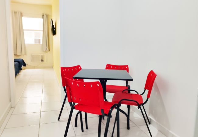 Apartamento en Rio de Janeiro - Beira-Mar reformado na Av Atlântica 207 Apartamento en Rio de Janeiro - Beira-Mar reformado na Av Atlântica 207
